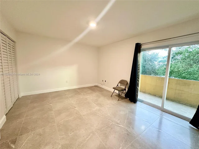 1975 NE 135th St # 3N, North Miami FL 33181