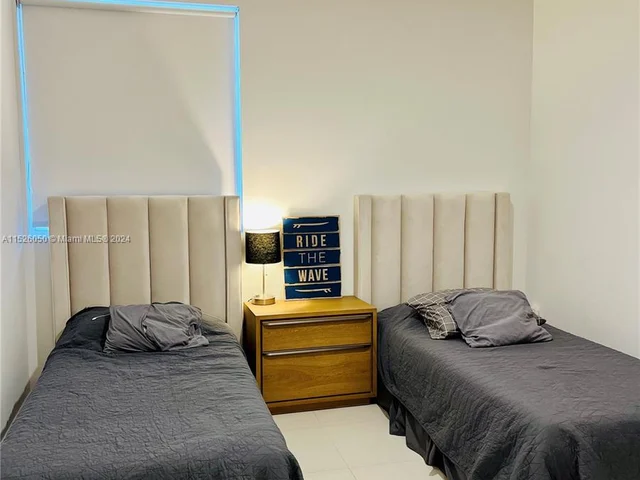 600 NE 27th St # 1902, Miami FL 33137