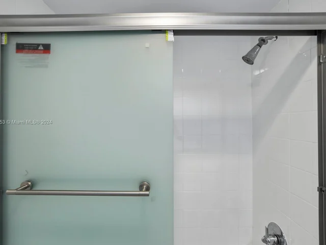 3000 S Ocean Dr # 1110, Hollywood FL 33019