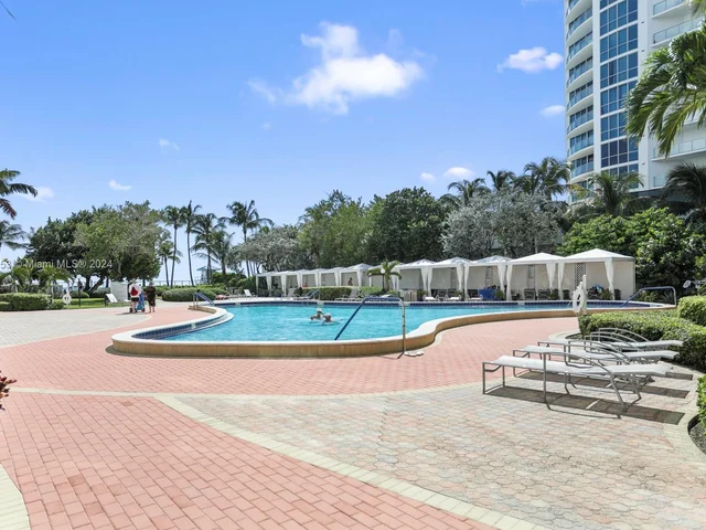 3000 S Ocean Dr # 1110, Hollywood FL 33019