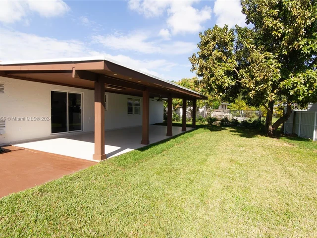 6815 SW 134th Ct, Miami FL 33183