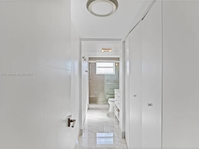 180 NE 12th Ave # 12E, Hallandale Beach FL 33009