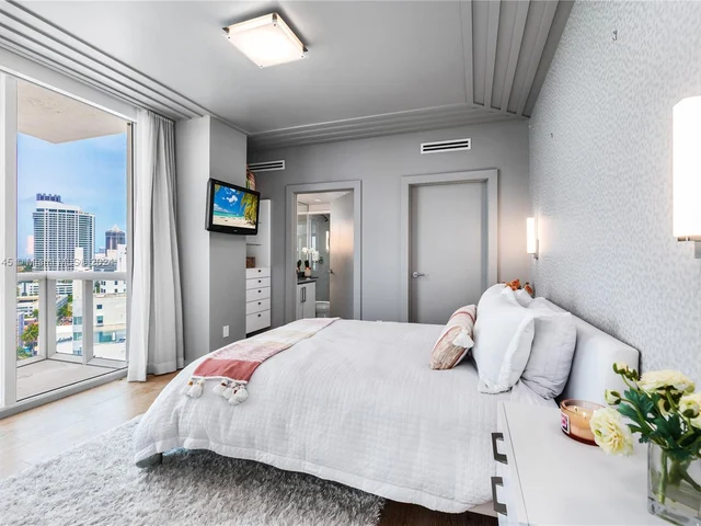 3801 Collins Ave # 1, Miami Beach FL 33140