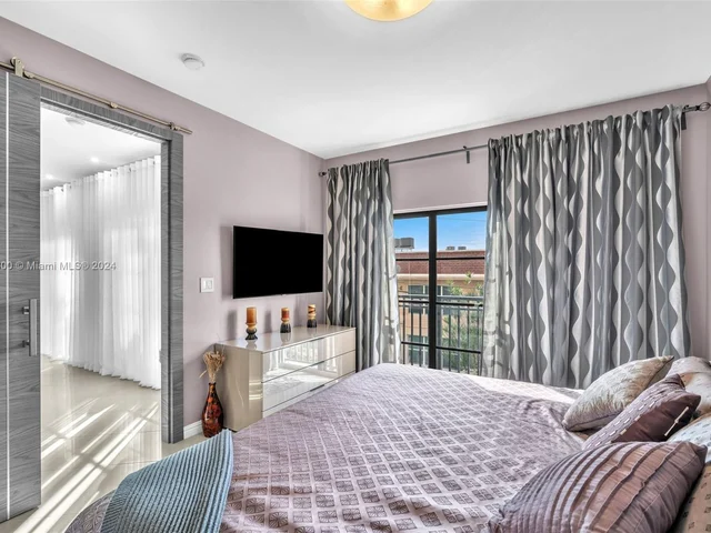 2401 N Ocean Blvd # 303, Fort Lauderdale FL 33305