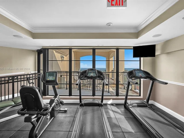 2401 N Ocean Blvd # 303, Fort Lauderdale FL 33305