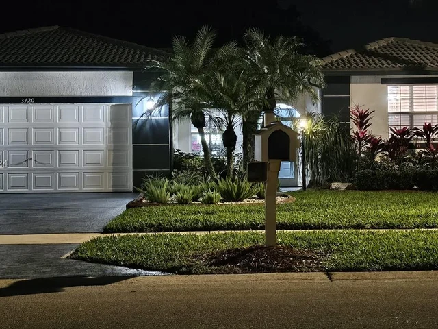 3720 Country Vista Way, Lake Worth FL 33467