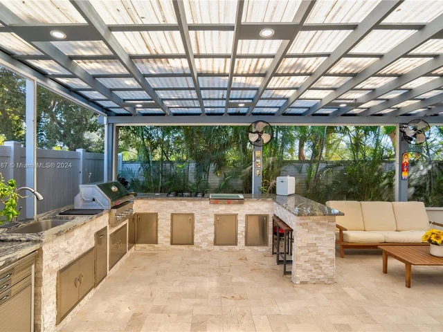 3720 Country Vista Way, Lake Worth FL 33467