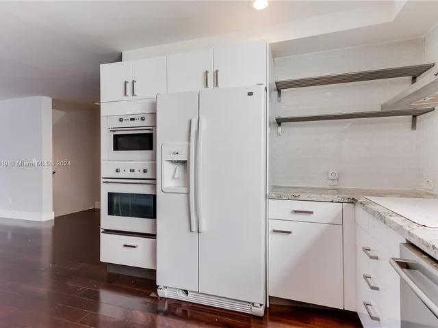 623 NE 8th Ave, Fort Lauderdale FL 33304