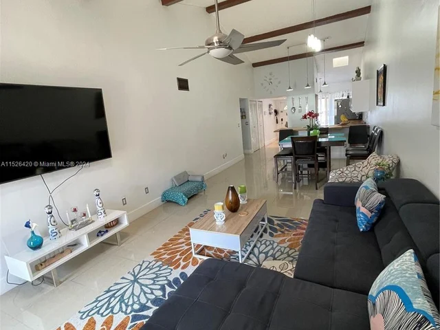 1744 NW 71st Ave # 117, Plantation FL 33313