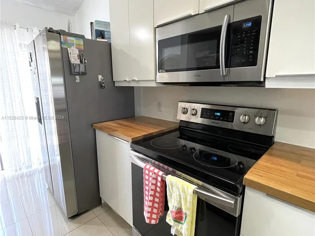 1744 NW 71st Ave # 117, Plantation FL 33313