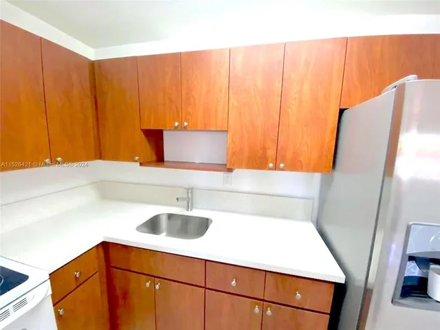 11195 SW 1st St APT 119 # 119, Sweetwater FL 33174