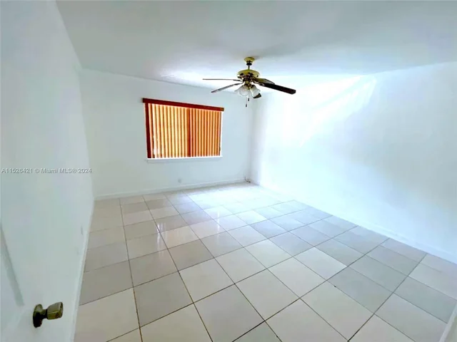 11195 SW 1st St APT 119 # 119, Sweetwater FL 33174