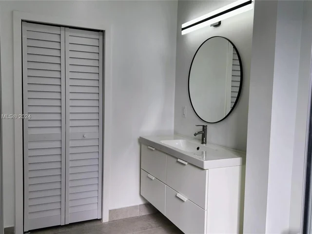 2489 SW 11th St # 2, Miami FL 33135