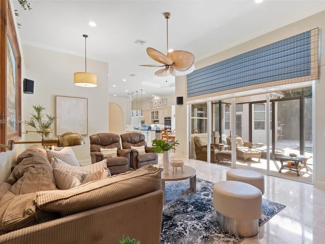 2491 Provence Cir, Weston FL 33327