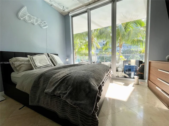 3470 E Coast Ave # H0906, Miami FL 33137