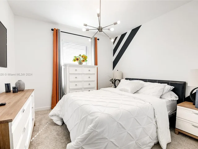 1714 SE 9th Ave, Homestead FL 33034