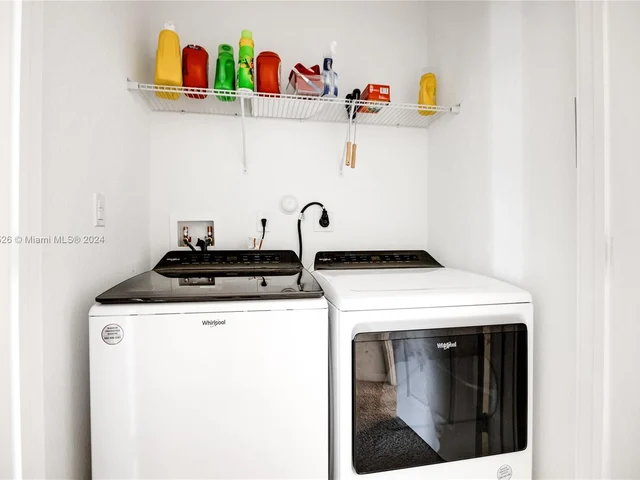 1714 SE 9th Ave, Homestead FL 33034