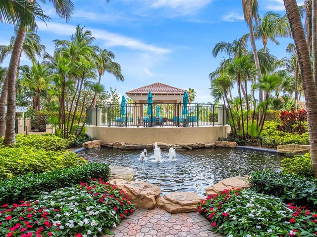 19501 W Country Club Dr # 715, Aventura FL 33180