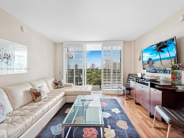 19501 W Country Club Dr # 715, Aventura FL 33180