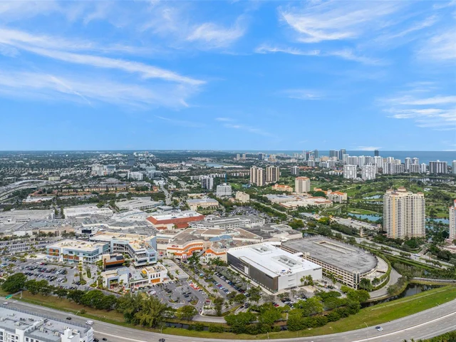 19501 W Country Club Dr # 715, Aventura FL 33180