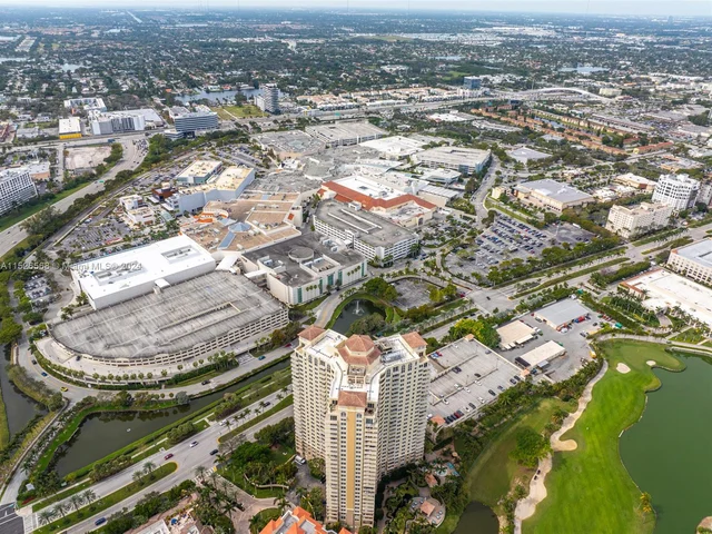 19501 W Country Club Dr # 715, Aventura FL 33180