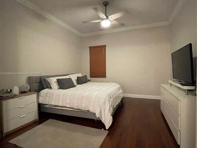 6054 NW 116th Dr, Coral Springs FL 33076