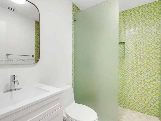 12101 Rock Garden Ln, Pinecrest FL 33156