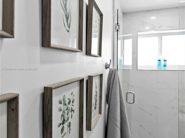 617 NW 30th Ct, Wilton Manors FL 33311