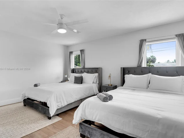 617 NW 30th Ct, Wilton Manors FL 33311