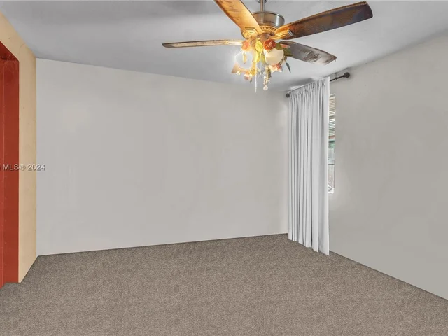 1227 N E St, Lake Worth FL 33460