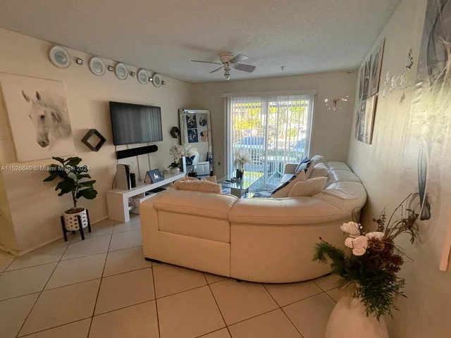 2303 N Congress Ave # 14, Boynton Beach FL 33426