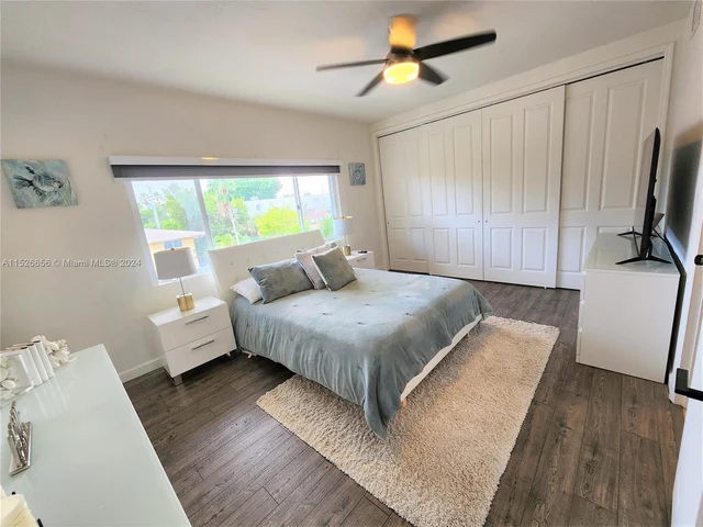 2881 NE 32nd St # 318, Fort Lauderdale FL 33306