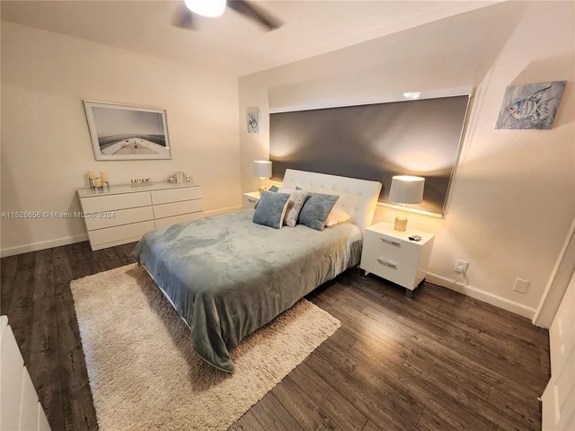 2881 NE 32nd St # 318, Fort Lauderdale FL 33306