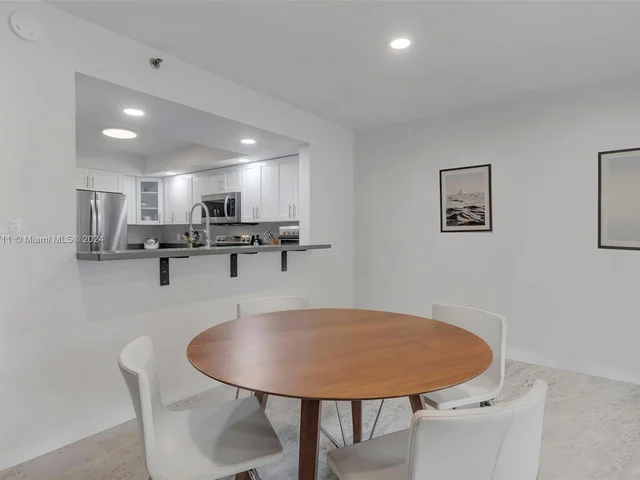 2900 NE 14th St Cswy # 102, Pompano Beach FL 33062