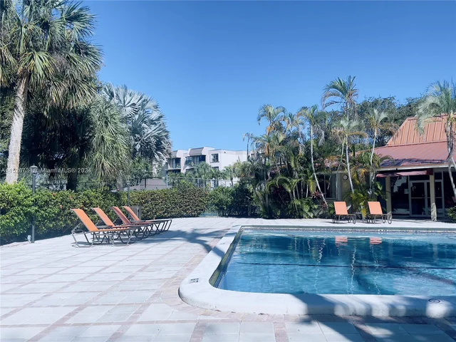 13120 SW 92nd Ave # 221, Miami FL 33176