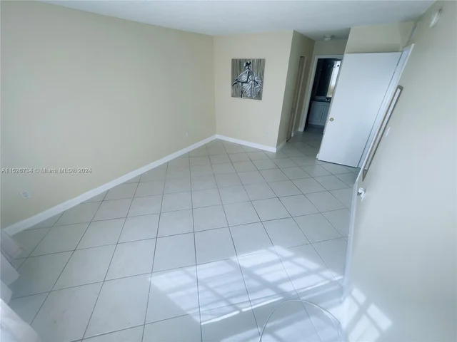 13120 SW 92nd Ave # 221, Miami FL 33176