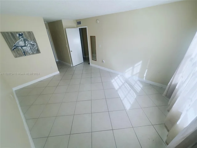13120 SW 92nd Ave # 221, Miami FL 33176