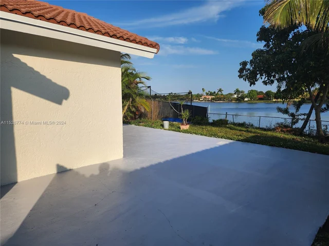 14313 SW 45th Ter # 14313, Miami FL 33175