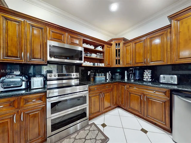 3492 SW 177th Ave, Miramar FL 33029