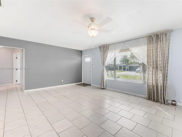 8741 NW 17th Ct, Pembroke Pines FL 33024