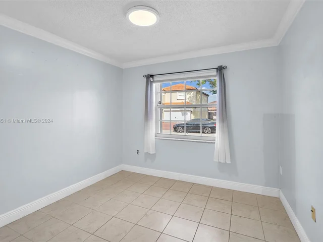 8300 NW 201st St, Hialeah FL 33015