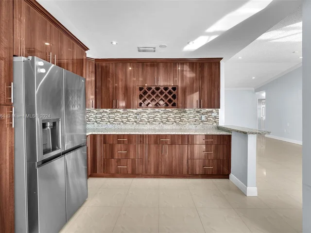 8300 NW 201st St, Hialeah FL 33015