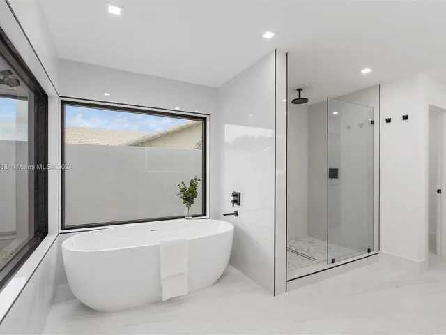 16675 Sweet Bay Dr, Delray Beach FL 33445