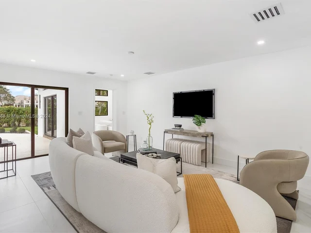 16675 Sweet Bay Dr, Delray Beach FL 33445