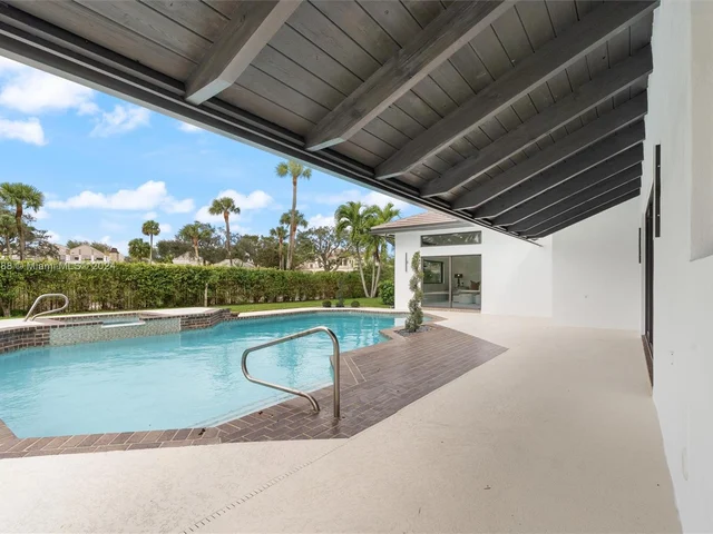 16675 Sweet Bay Dr, Delray Beach FL 33445