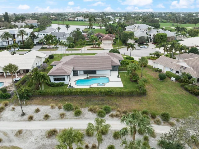 16675 Sweet Bay Dr, Delray Beach FL 33445