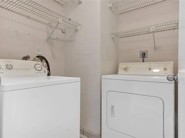 6401 SW 115th Ave, Miami FL 33173