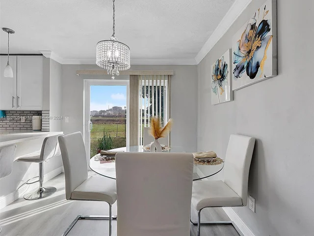 11732 SW 1st St, Coral Springs FL 33071