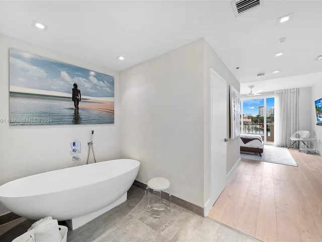 2523 Fisher Island Drive # 6203, Fisher Island FL 33109