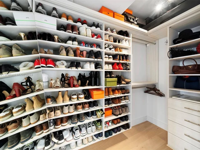 2523 Fisher Island Drive # 6203, Fisher Island FL 33109